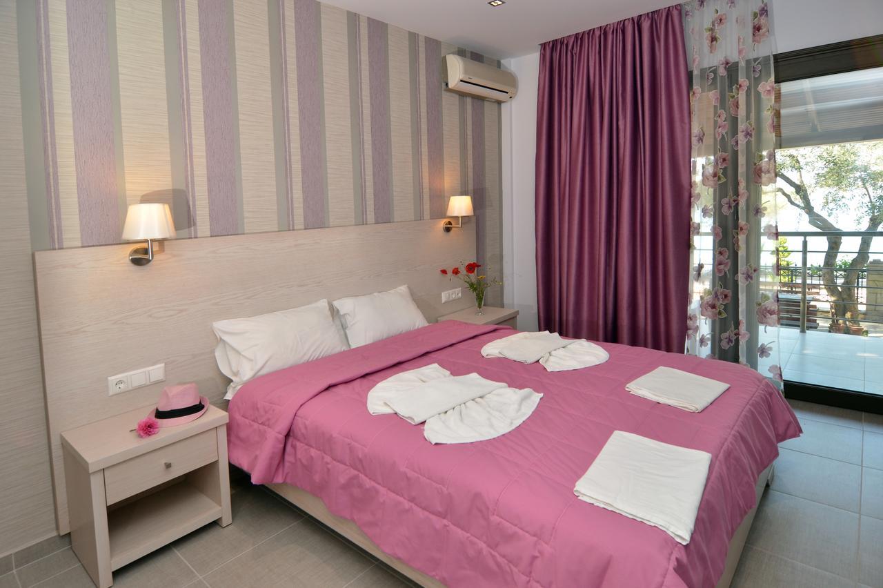 Hotel Akti Pefkári Kültér fotó